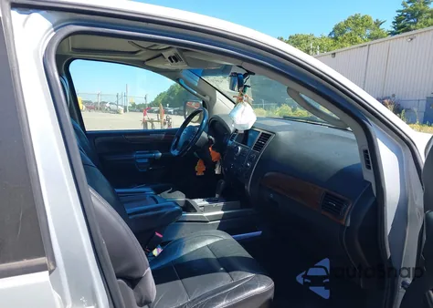 2008 Nissan Armada Le z USA, uszkodzony, nr VIN 5N1BA08C28N626499